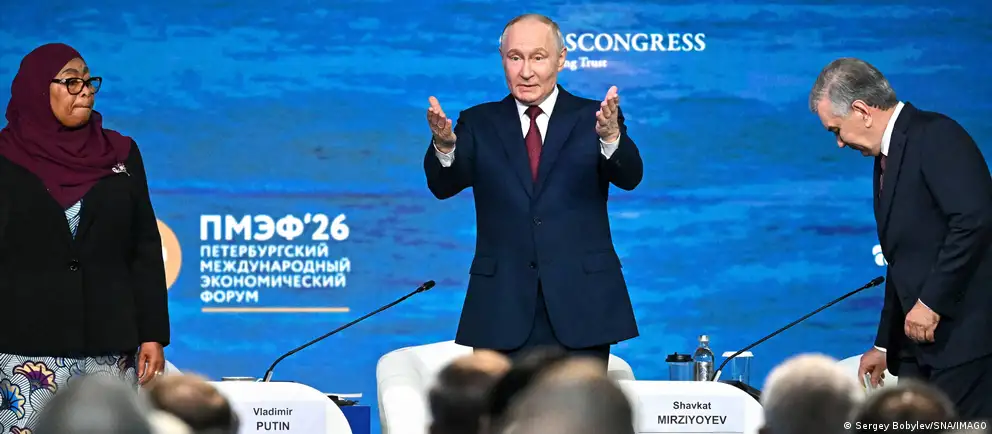 На пленарном заседании ПМЭФ президент заявил о проблемах в экономике, привёл ключевые макропоказатели и обвинил страны ЕС в замораживании российских активов, которое, по его словам, повлияло на курсы валют.