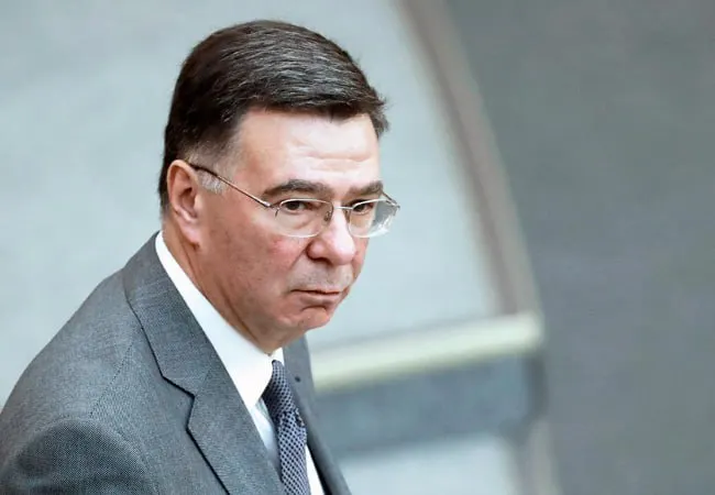 Заместитель министра иностранных дел Александр Панкин на Петербургском международном экономическом форуме подчеркнул устойчивость российской экономики и отверг ярлык «бензоколонки».