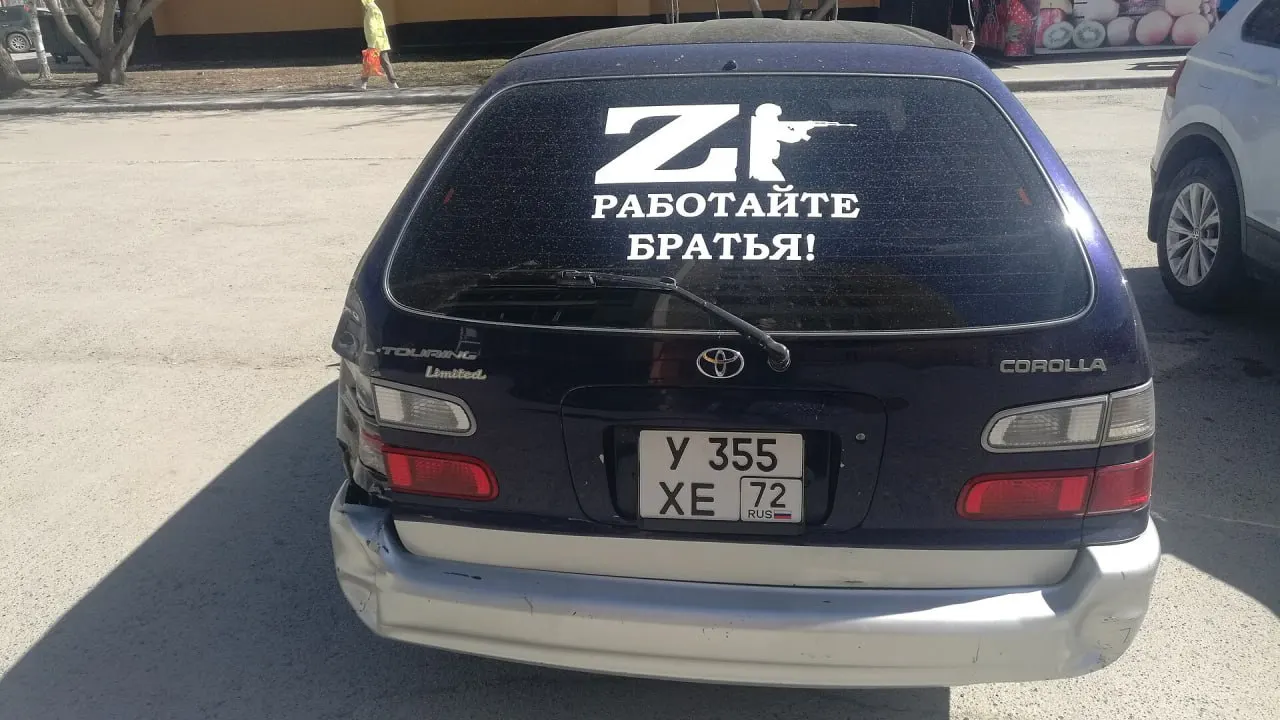 В новый государственный учебник по литературе добавили цитаты современных героев — в том числе фразу Магомеда Нурбагандова и реплику бортпроводника Дмитрия Ивлицкого.