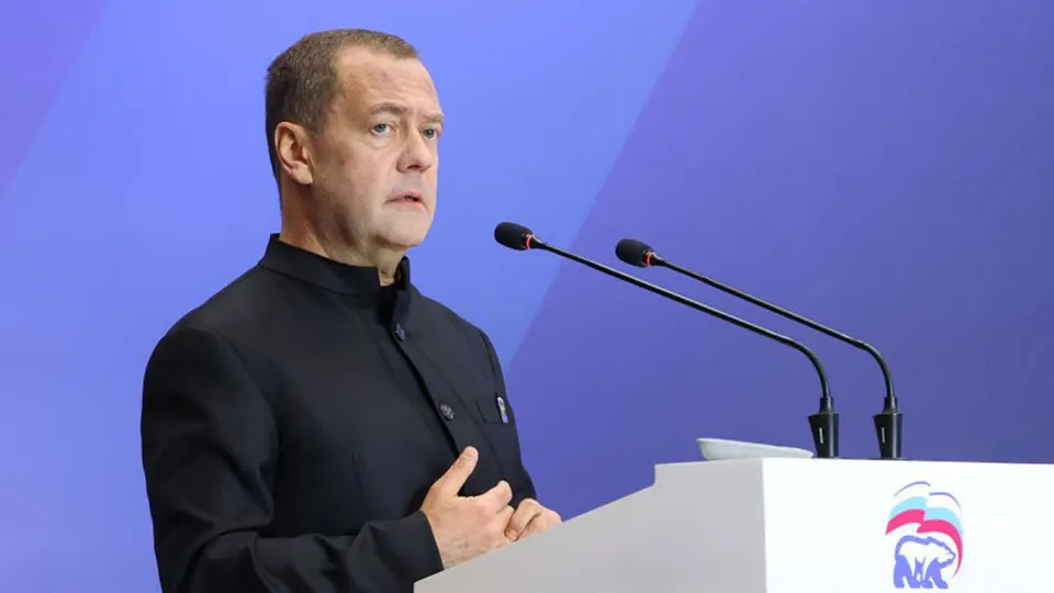 Зампред Совбеза заявил о риске ядерной катастрофы, напомнил о значении ядерной триады и связал ситуацию с истечением СНВ‑III и действиями США.