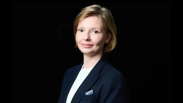 С 1 сентября администраторы доменов в зонах .ru, .рф и .su обязаны пройти идентификацию через портал Госуслуги. Новые правила требуют от компаний пересмотра управления цифровыми активами и подготовки процедур контроля.