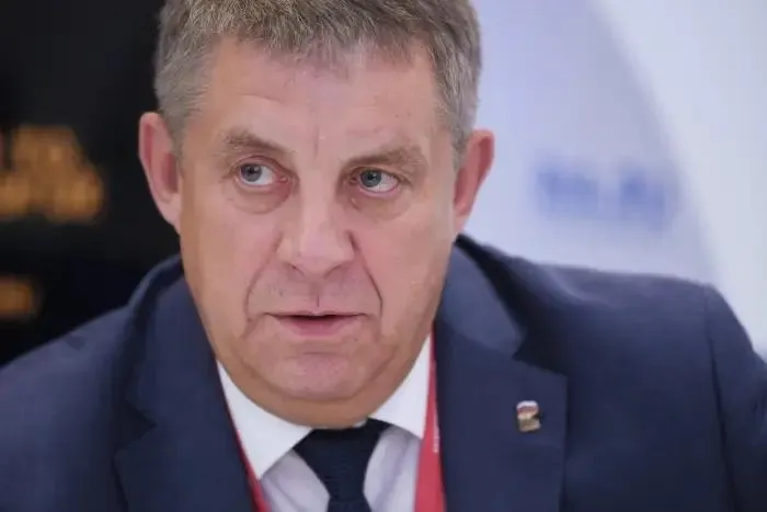 По сведениям региональных и партийных источников, бывший глава Брянской области может получить вакантный мандат депутата Государственной думы.