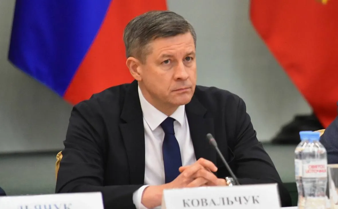 Временно исполняющий обязанности губернатора Брянской области подписал указ об отставке регионального кабинета; новый состав пока не назначен.