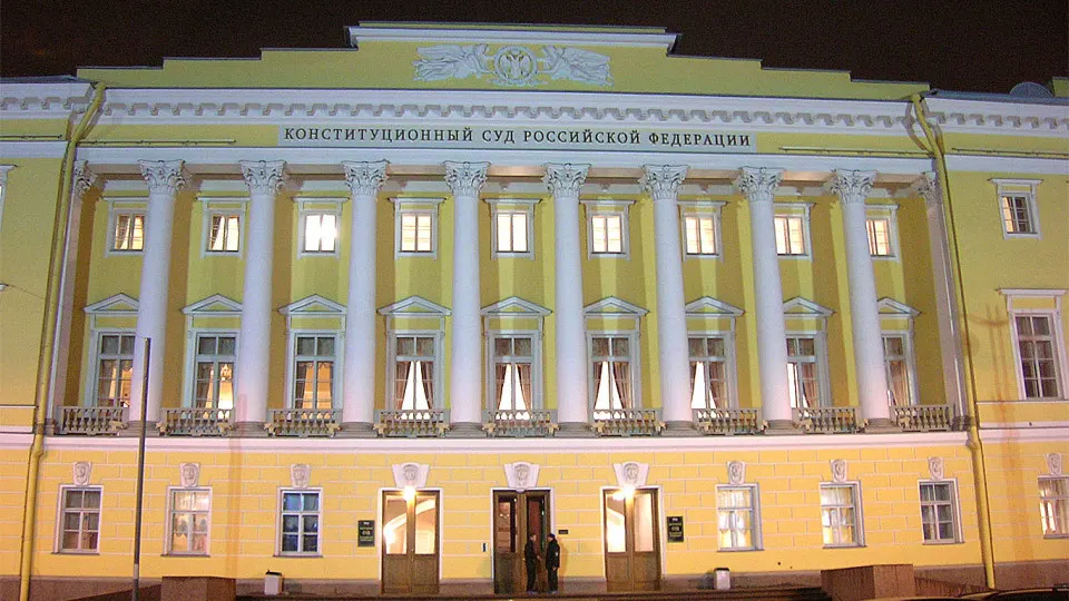 Председатель Конституционного суда считает, что антикоррупционные иски не должны подпадать под обычные сроки давности. Механизм уже привёл к масштабным деприватизациям и национализациям активов на триллионы рублей.