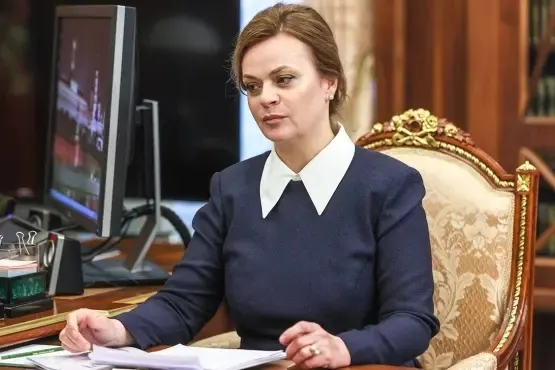 Президент подписал указ о назначении статс‑секретаря — заместителя министра обороны и председателя фонда «Защитники Отечества» Анны Цивилевой в президиум Совета; ранее фонду расширили полномочия по поддержке новых категорий ветеранов.