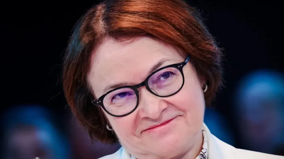 Глава Центробанка долго не появлялась на публичных мероприятиях — это породило версии и усилило споры о снижении ключевой ставки на фоне изменений в бюджете и увеличения военных расходов.
