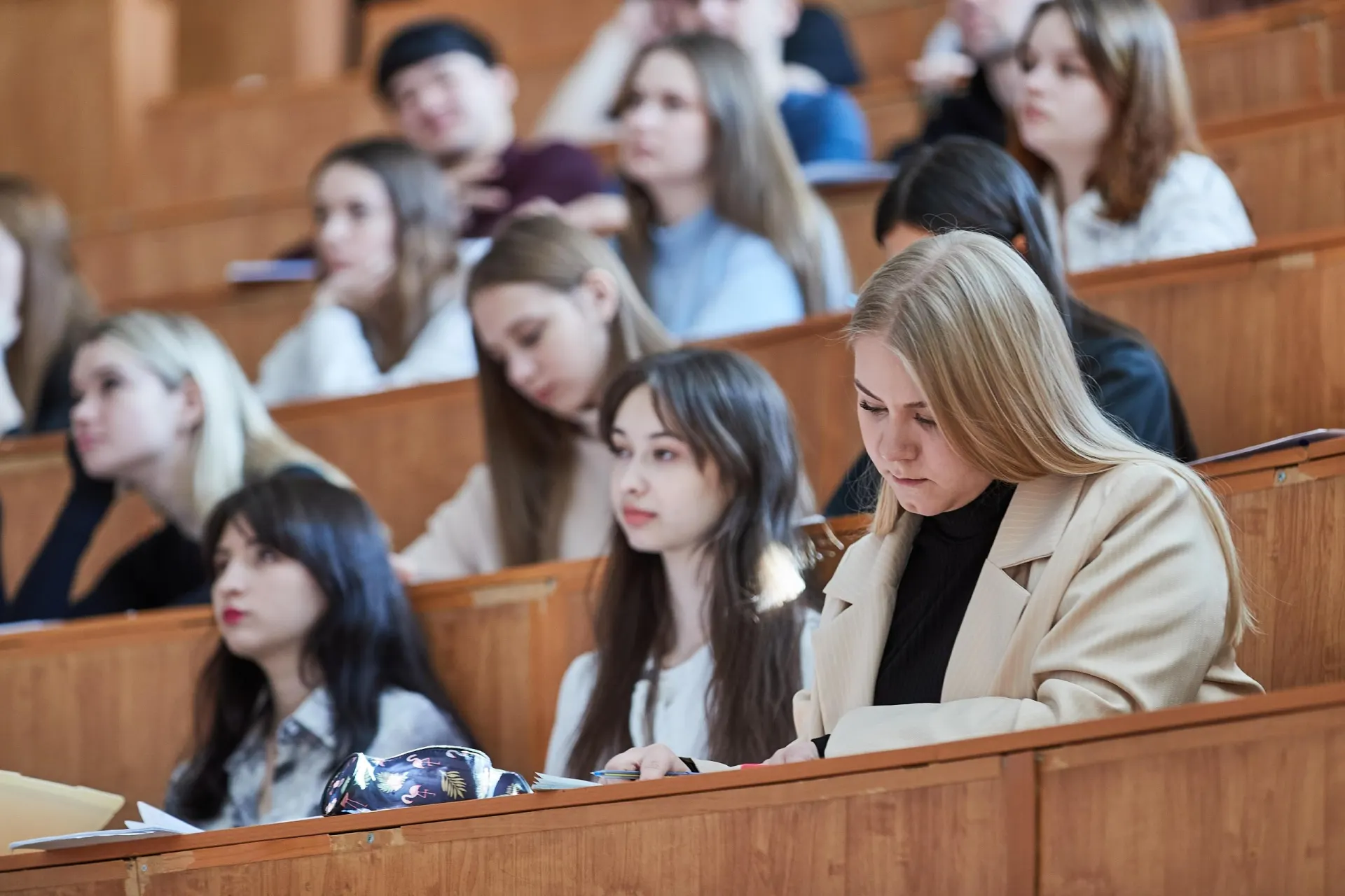 Студентов по целевым договорам теперь могут отчислить в любой момент; при нарушении условий им предстоит компенсировать расходы на обучение.