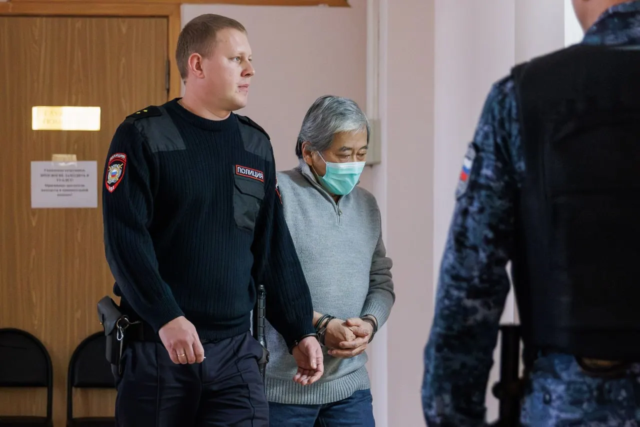 Материалы уголовного дела Пака, осуждённого за наезд на Екатерину Буравлеву кроссовером BMW, поступили в Верховный суд России и переданы в третий состав уголовной коллегии.