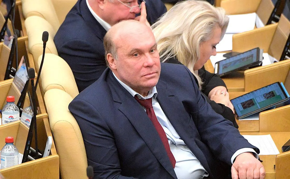 Депутат назвал сообщения о мобилизации слухами, распространяемыми иностранными службами, чтобы запугать россиян.