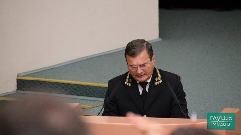 Комплексная проверка деятельности судов Саратовской области выявила систематические нарушения во многих аспектах; председателю Саратовского областного суда и его заместителям предъявлена дисциплинарная ответственность.