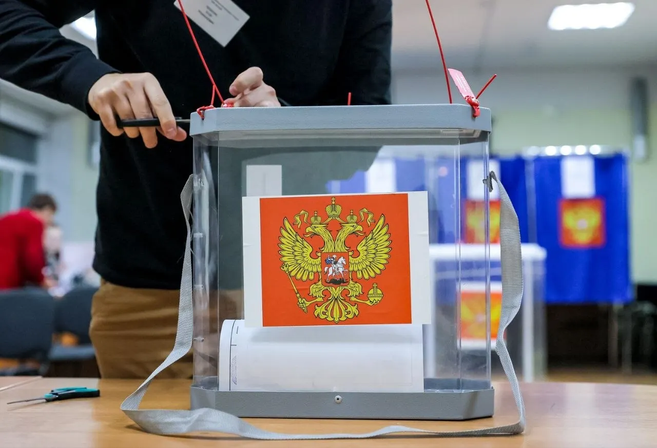 По данным экзит-пола, «Единая Россия» набирает 53,5%; КПРФ — 14,5%; ЛДПР — 10,1%; «Новые люди» — 8,4%; «Справедливая Россия» — 6,0%; Партия пенсионеров — 2,8%; испорченные бюллетени — 1,5%; 37% опрошенных воздержались. При подтверждении официальных результатов «Новые люди» практически удвоят результат по сравнению с выборами 2021 года.