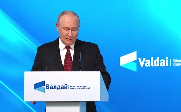 Президент обозначил причины конфликта, затронул тему НАТО и призвал к совместному поиску путей мирного сосуществования.