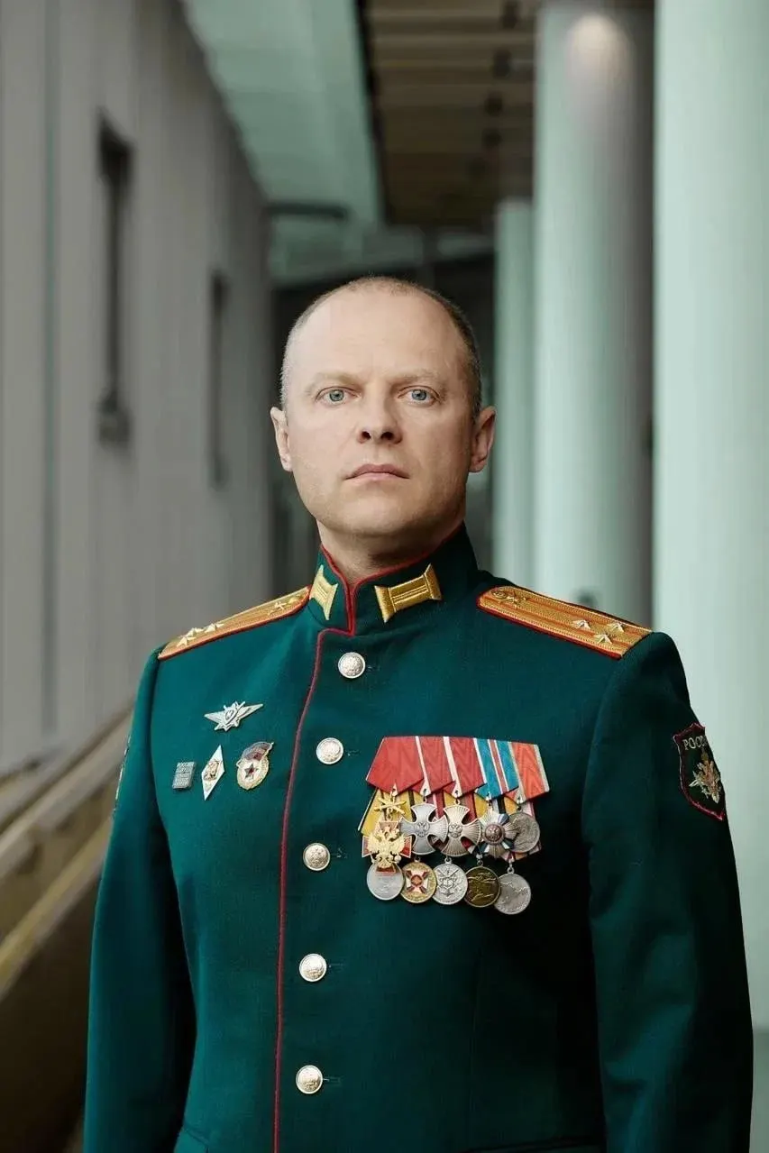 Полковник запаса и участник СВО Сергей Карасев назначен на должность вице-губернатора по вопросам региональной безопасности в Оренбургской области; он ранее руководил работой с ветеранами и поддержкой семей военнослужащих.